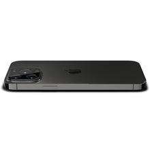 Заредете изображение във визуализатора на галерията – OSŁONA APARATU SPIGEN OPTIK.TR CAMERA PROTECTOR 2-PACK IPHONE 13 PRO / 13 PRO MAX BLACK - TopMag
