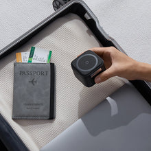 Заредете изображение във визуализатора на галерията – Baseus BS-W531 MagSafe / Qi USB-C 20W wireless charger - black
