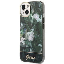 Заредете изображение във визуализатора на галерията – Guess GUHCP14SHGJGHA iPhone 14 6.1" green/green hardcase Jungle Collection
