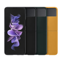 Заредете изображение във визуализатора на галерията – Samsung Leather Cover Phone Case for Galaxy Z Flip 3 green (EF-VF711LGEGWW)
