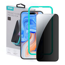 Заредете изображение във визуализатора на галерията – ESR TEMPERED GLASS IPHONE 15 PRIVACY
