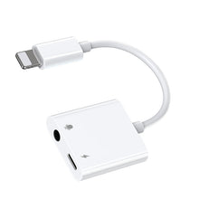 Заредете изображение във визуализатора на галерията – Joyroom universal Lightning adapter - 3.5mm mini jack with charging port white (S-Y105) - TopMag
