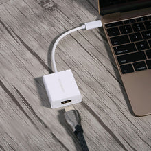 Заредете изображение във визуализатора на галерията – Ugreen adapter USB Type C (male) - HDMI (female) white (40273) - TopMag
