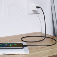 Заредете изображение във визуализатора на галерията – Ugreen cable USB Type C (male) to Type C (male) cable 1m white (US300) - TopMag
