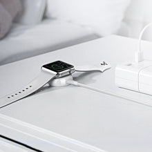 Заредете изображение във визуализатора на галерията – Ugreen wireless MFI Qi charger for Apple Watch with built-in cable 1m white (CD177) - TopMag
