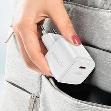 Заредете изображение във визуализатора на галерията – Acefast A77 Mini PD 30W GaN wall charger + USB-C cable - white
