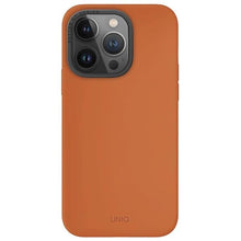 Заредете изображение във визуализатора на галерията – Uniq Lino Hue iPhone 15 Pro 6.1" case Magclick Charging orange/sunset orange
