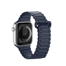 Заредете изображение във визуализатора на галерията – Dux Ducis Strap (Armor Version) Strap for Apple Watch SE, 8, 7, 6, 5, 4, 3, 2, 1 (41, 40, 38 mm) Magnetic Silicone Band Bracelet Blue
