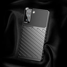Заредете изображение във визуализатора на галерията – Thunder Case flexible armored cover for Samsung Galaxy S22 + (S22 Plus) black - TopMag
