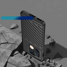 Заредете изображение във визуализатора на галерията – Thunder Case flexible armored cover for OnePlus 10 Pro black - TopMag
