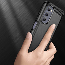 Заредете изображение във визуализатора на галерията – Carbon Case flexible cover for Motorola Moto G Stylus 2022 black - TopMag
