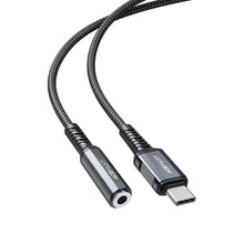 Заредете изображение във визуализатора на галерията – Acefast USB Type C audio cable - 3.5mm mini jack (female) 18cm, DAC, AUX gray (C1-07 deep space gray) - TopMag
