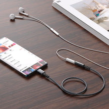 Заредете изображение във визуализатора на галерията – Acefast USB Type C audio cable - 3.5mm mini jack (female) 18cm, DAC, AUX gray (C1-07 deep space gray) - TopMag
