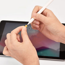 Заредете изображение във визуализатора на галерията – Set of 8 stylus tip caps for Apple Pencil 2/1 white - TopMag
