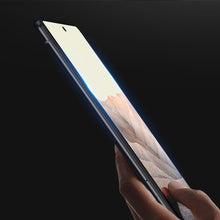 Заредете изображение във визуализатора на галерията – Dux Ducis 10D Tempered Glass durable tempered glass 9H for the entire screen with Google Pixel 6 frame black (case friendly) - TopMag
