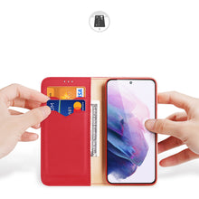 Заредете изображение във визуализатора на галерията – Dux Ducis Hivo Leather Flip Cover Genuine Leather Wallet For Cards And Documents Samsung Galaxy S22 Red - TopMag
