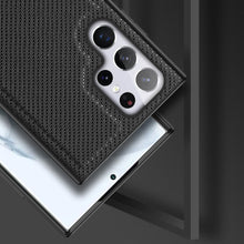 Заредете изображение във визуализатора на галерията – Dux Ducis Fino case is made of nylon material for Samsung Galaxy S22 Ultra black - TopMag
