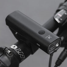 Заредете изображение във визуализатора на галерията – Wozinsky front bicycle lamp USB (up to 200lm) white light 4 operating modes black (WFBLB2) - TopMag
