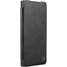 Заредете изображение във визуализатора на галерията – Nillkin Qin Leather Pro Case Case For Samsung Galaxy S22 Ultra Camera Protector Holster Cover Flip Cover Black - TopMag
