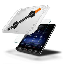 Заредете изображение във визуализатора на галерията – TEMPERED GLASS SPIGEN GLAS.TR "EZ FIT" MERCEDES S-CLASS 2021 - TopMag
