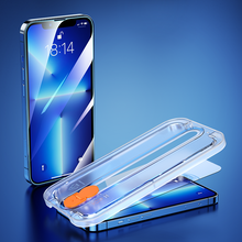 Заредете изображение във визуализатора на галерията – Joyroom tempered glass with mounting kit for iPhone 12 and 12 Pro 6.1 "transparent (JR-PF934) - TopMag
