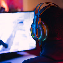 Заредете изображение във визуализатора на галерията – WK Design M9 Gaming Around-Ear Headphones USB Gaming Gray (M9) - TopMag
