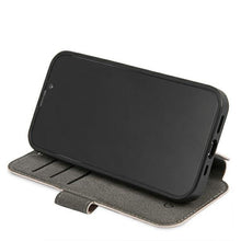 Заредете изображение във визуализатора на галерията – Guess GUBKP13S4GMGPI iPhone 13 mini 5,4" różowy/pink book 4G Big Metal Logo - TopMag

