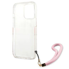 Заредете изображение във визуализатора на галерията – Guess GUHCP13LKCABPI iPhone 13 Pro / 13 6,1" różowy/pink hardcase Camo Strap Collection - TopMag
