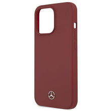 Заредете изображение във визуализатора на галерията – Mercedes MEHCP13LSILRE iPhone 13 Pro / 13 6,1" czerwony/red hardcase Silicone Line - TopMag
