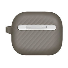 Заредете изображение във визуализатора на галерията – UNIQ etui Vencer AirPods 3 gen. Silicone beżowy/dark sand - TopMag
