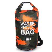 Заредете изображение във визуализатора на галерията – Waterproof Dry Bag Type 1 20L orange camouflage
