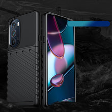Заредете изображение във визуализатора на галерията – Thunder Case flexible armored cover for Motorola Moto Edge 30 Pro black - TopMag
