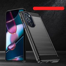 Заредете изображение във визуализатора на галерията – Carbon Case Flexible cover for Motorola Moto Edge 30 Pro black - TopMag

