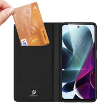 Заредете изображение във визуализатора на галерията – Dux Ducis Skin Pro Holster Cover Flip Cover Motorola Moto G200 5G / Edge S30 black - TopMag
