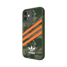 Заредете изображение във визуализатора на галерията – Adidas OR Moulded PU FW20 iPhone 12 mini moro zielony/camo green 42250 - TopMag

