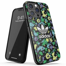 Заредете изображение във визуализатора на галерията – Adidas OR Snap Case Flower AOP iPhone 13 Pro / 13 6,1" wielokolorowy/colourful 47104 - TopMag
