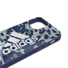 Заредете изображение във визуализатора на галерията – Adidas OR Snap Case Leopard iPhone 13 mini 5,4" niebieski/blue 47257 - TopMag
