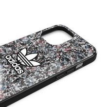 Заредете изображение във визуализатора на галерията – Adidas OR SnapCase Belista Flower iPhone 12 Pro Max colourful 43709 - TopMag
