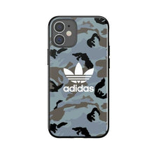 Заредете изображение във визуализатора на галерията – Adidas OR SnapCase Camo iPhone 12 mini niebiesko/czarny 43701 - TopMag
