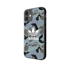 Заредете изображение във визуализатора на галерията – Adidas OR SnapCase Camo iPhone 12 mini niebiesko/czarny 43701 - TopMag
