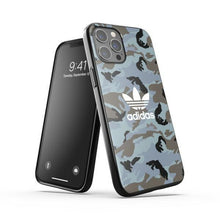 Заредете изображение във визуализатора на галерията – Adidas OR SnapCase Camo iPhone 12 Pro Ma x niebiesko/czarny 43703 - TopMag
