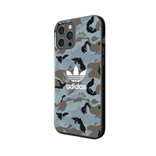 Заредете изображение във визуализатора на галерията – Adidas OR SnapCase Camo iPhone 12 Pro Ma x niebiesko/czarny 43703 - TopMag
