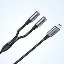 Заредете изображение във визуализатора на галерията – Ugreen adapter for headphones with USB Type C to 2x 3.5 mm mini jack black (CM445) - TopMag
