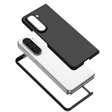 Заредете изображение във визуализатора на галерията – KONG Case for SAMSUNG Galaxy Z Fold 5 5G black
