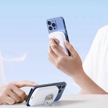 Заредете изображение във визуализатора на галерията – Joyroom inductive power bank 6000mAh with ring and stand up to 20W white (JR-W030)
