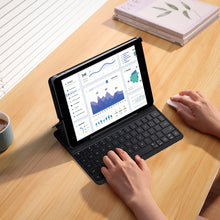Заредете изображение във визуализатора на галерията – Baseus Brilliance Series keyboard case for iPad 10.2'' (2019/2020/2021) + USB-C cable - black
