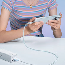 Заредете изображение във визуализатора на галерията – Baseus Explorer Series cable USB - Lightning 2.4A 2 m white (CATS010102)
