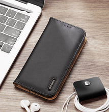 Заредете изображение във визуализатора на галерията – Dux Ducis Hivo iPhone 15 Pro Dux Ducis Hivo wallet case with RFID blocking - brown
