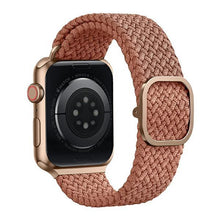 Заредете изображение във визуализатора на галерията – UNIQ pasek Aspen Apple Watch 40/38/41mm Series 4/5/6/7/8/SE/SE2 Braided różowy/grapefruit pink
