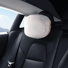 Заредете изображение във визуализатора на галерията – Baseus ComfortRide Series car headrest cushion with 2 materials - beige

